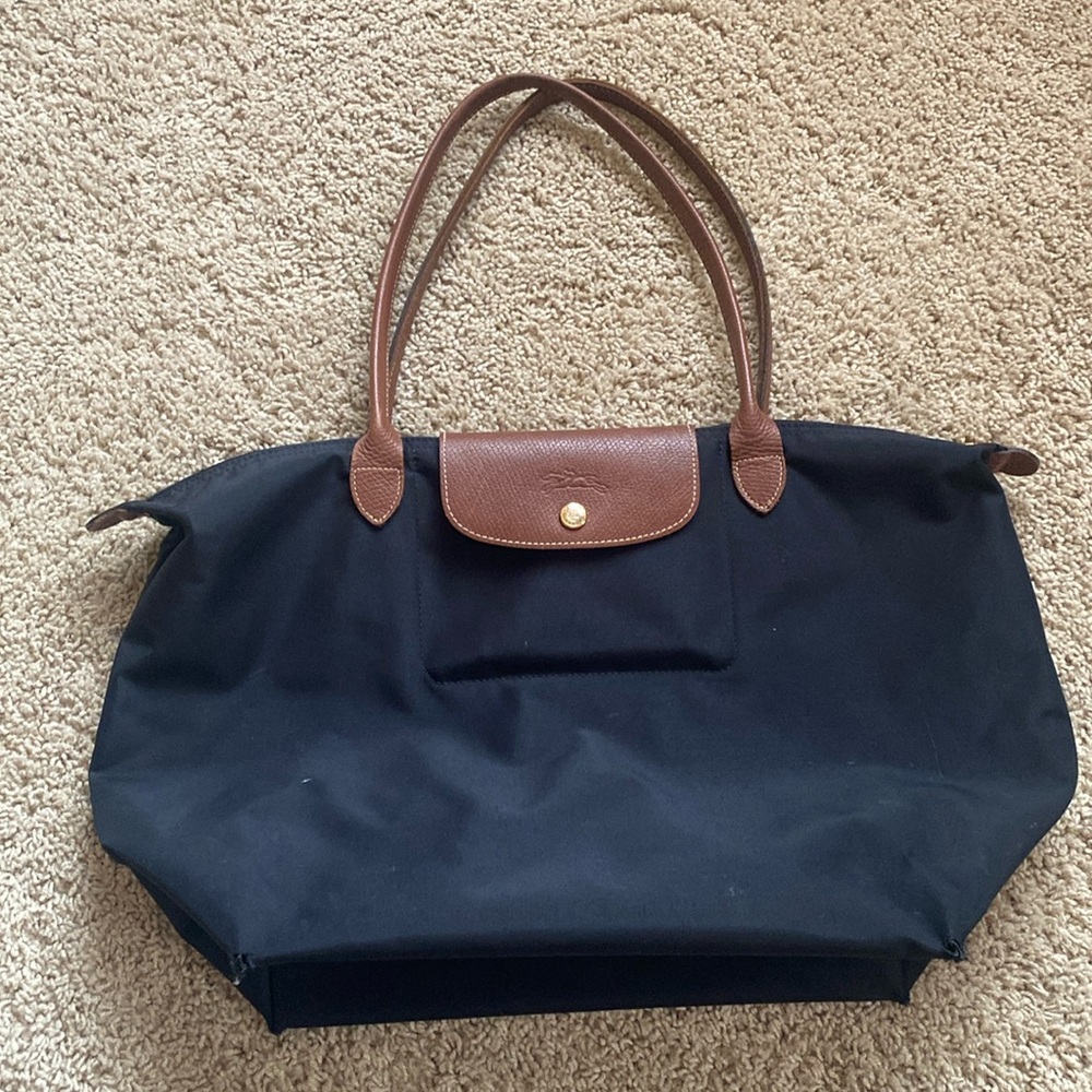 Longchamp Tote - black